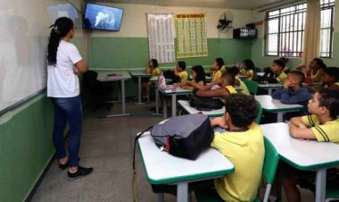 Governo de Minas publica novos atos de progressão e promoção da carreira de servidores da Educação