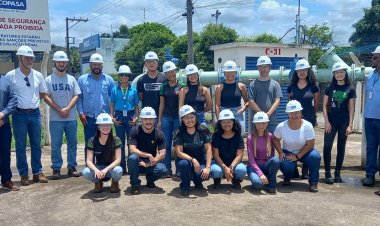 Universitários de Itabira conhecem etapas de tratamento da água em Timóteo
