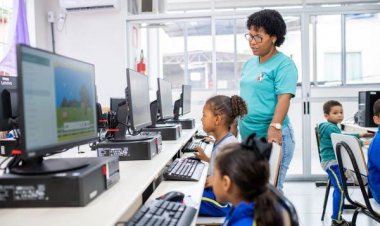 Fabriciano ganha Selo de Ouro pelo Compromisso Nacional Criança Alfabetizada