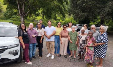 Vereador Geraldo Gualberto entrega carro 0 km para Sodalício Tio Questor
