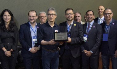 Governo de Minas e ABF assinam acordo para desenvolver o mercado de franquias, que gera cerca de 150 mil empregos no estado