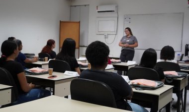 Fundação Aperam prepara mulheres para siderurgia em cursos gratuitos