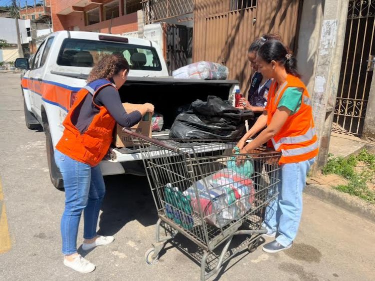 Defesa Civil de Ipatinga entrega doações arrecadadas na Campanha do Agasalho