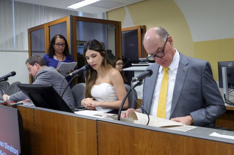 Pessoas com TEA podem ter direito garantido de portar alimentos